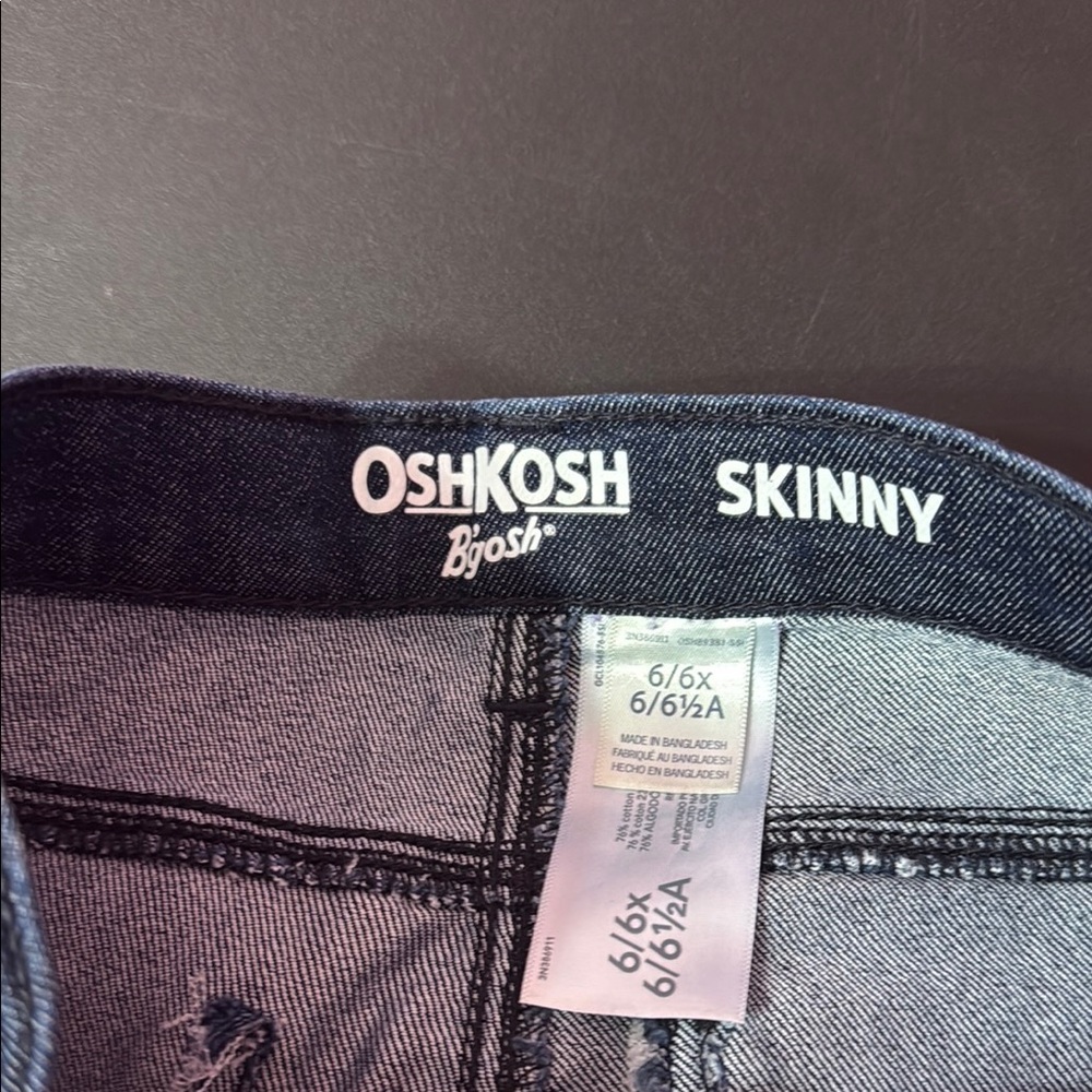 OshKosh B'gosh Jeans blue size 6/6x - Picture 2 of 5